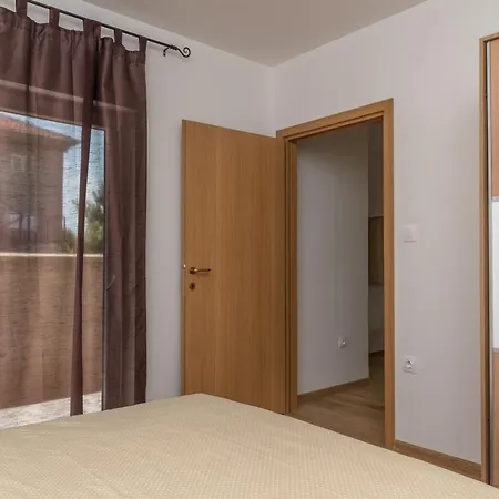 Apartmani Krzak Nin Exterior photo