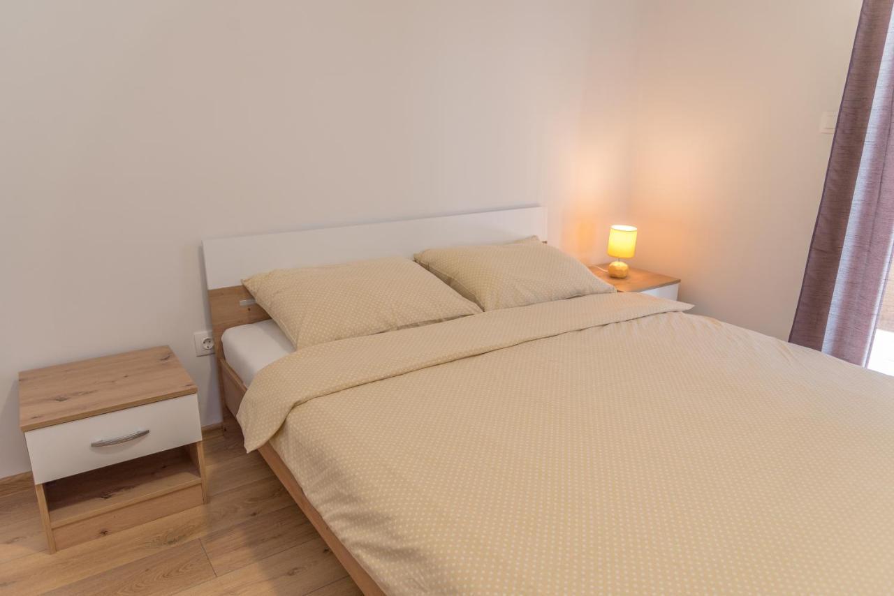 Krzak Apartment Nin