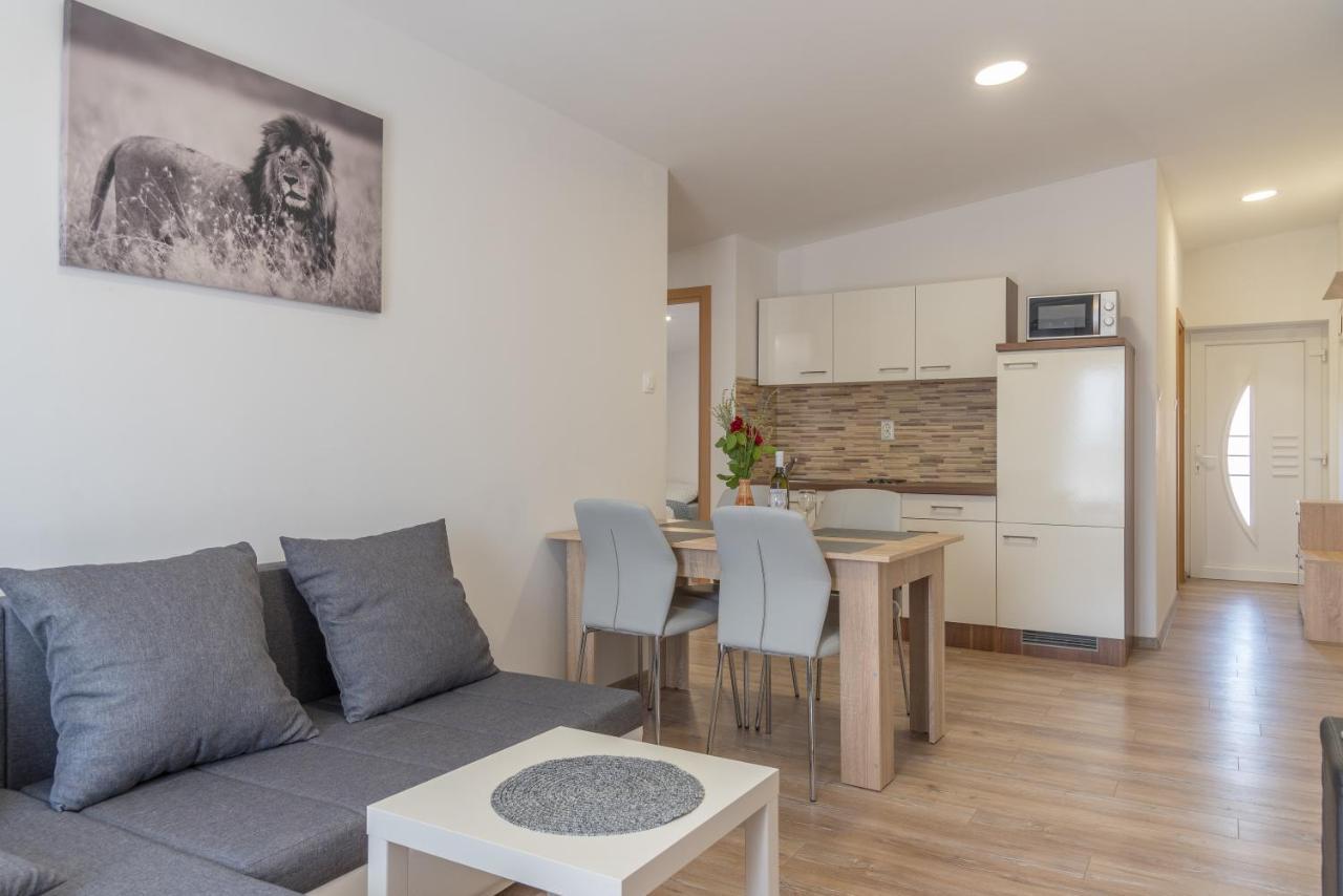 Apartment Krzak Nin