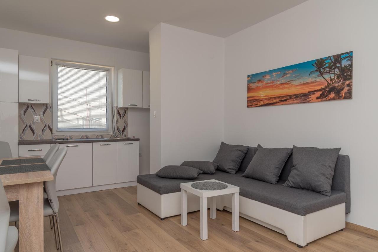 Krzak Apartment